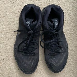 All black Kyrie 4s!